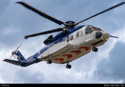 B-72F9在深圳南头机场拉起