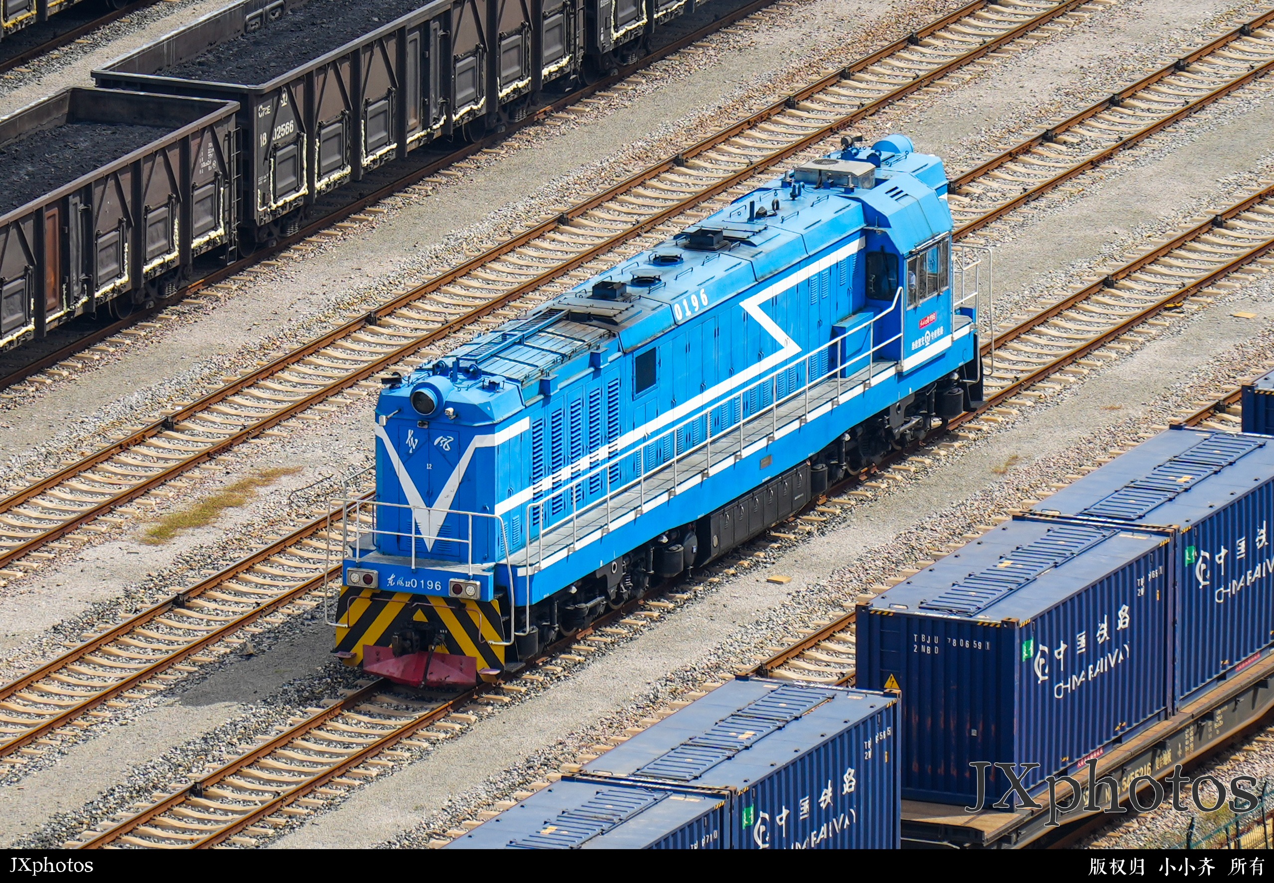东风12 0196临沂机外停车