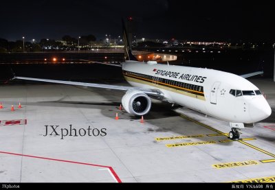 夜间737max8